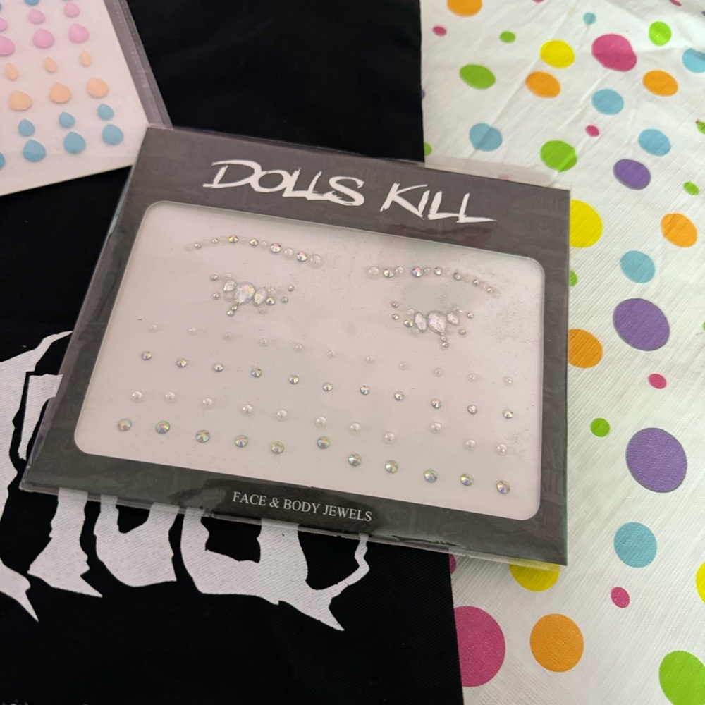 dolls kill rhinestone and pearl face and body gems